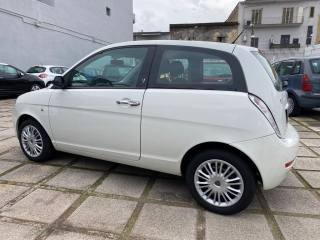 LANCIA Ypsilon usata, con Airbag