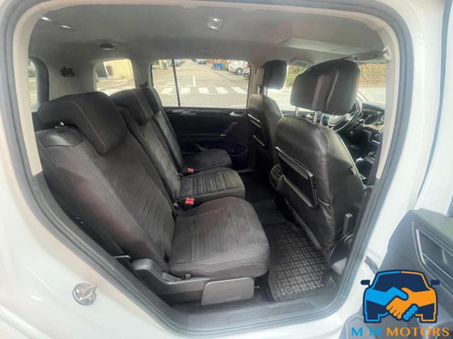 VOLKSWAGEN Touran usata, con Adaptive Cruise Control