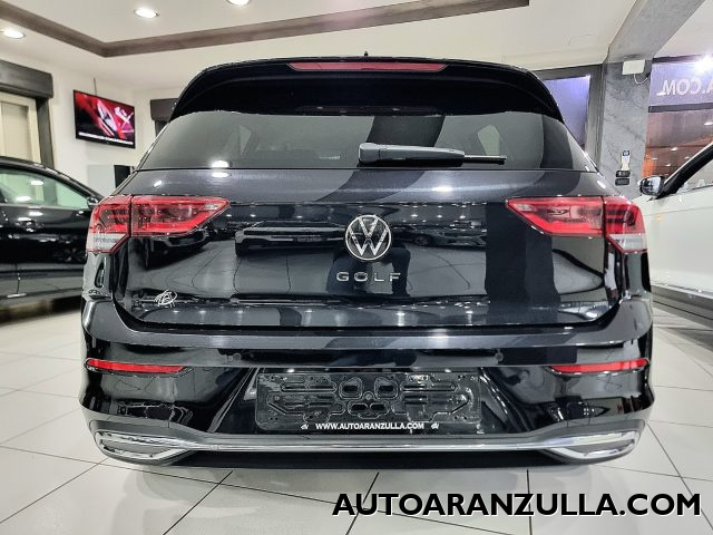 VOLKSWAGEN Golf usata, con Fari LED