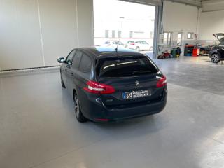 PEUGEOT 308 usata, con Alzacristalli elettrici