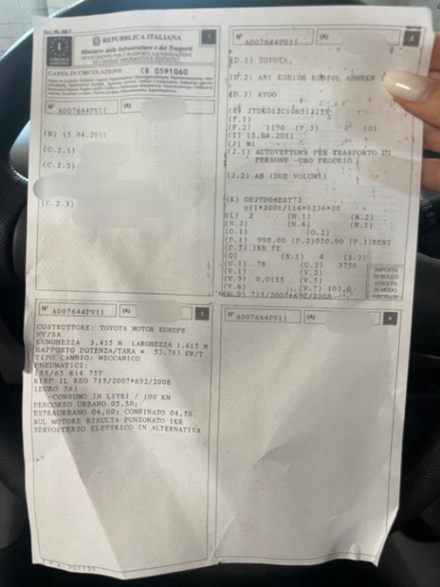 TOYOTA Aygo usata 16