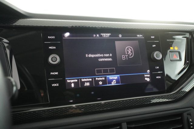 VOLKSWAGEN Taigo usata 10