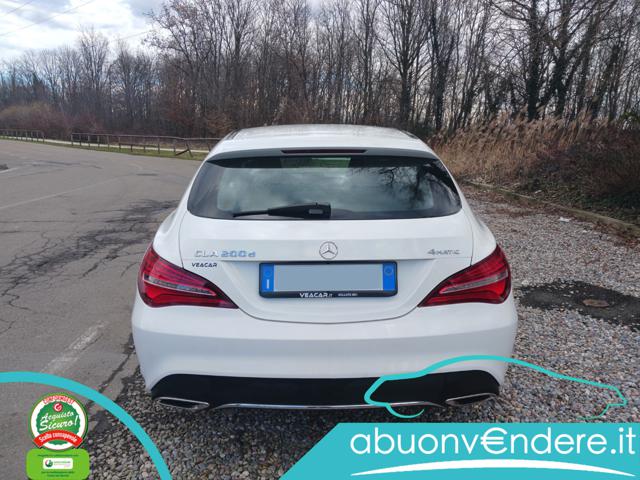 MERCEDES-BENZ CLA 200 usata, con Alzacristalli elettrici