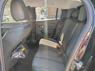PEUGEOT 208 usata, con Leve al volante