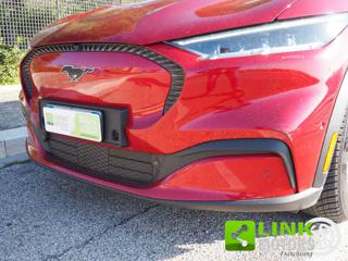 FORD Mustang Mach-E usata, con USB