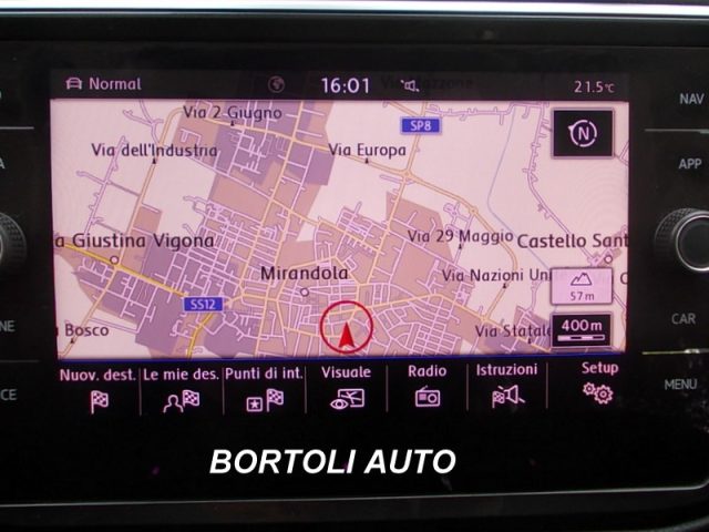 VOLKSWAGEN Golf usata, con Autoradio