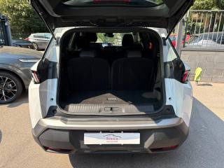 PEUGEOT 5008 usata, con Specchietti laterali elettrici