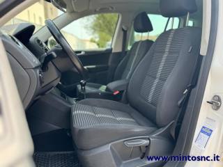 VOLKSWAGEN Tiguan usata, con Autoradio