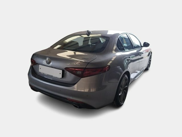 ALFA ROMEO Giulia usata, con Autoradio