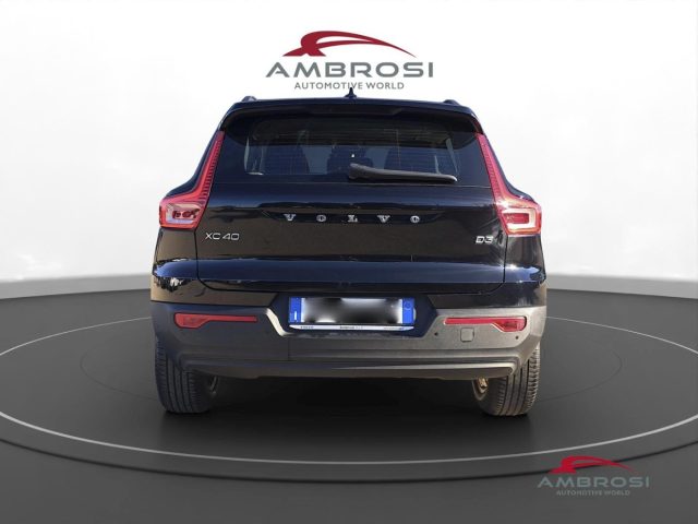VOLVO XC40 usata 7