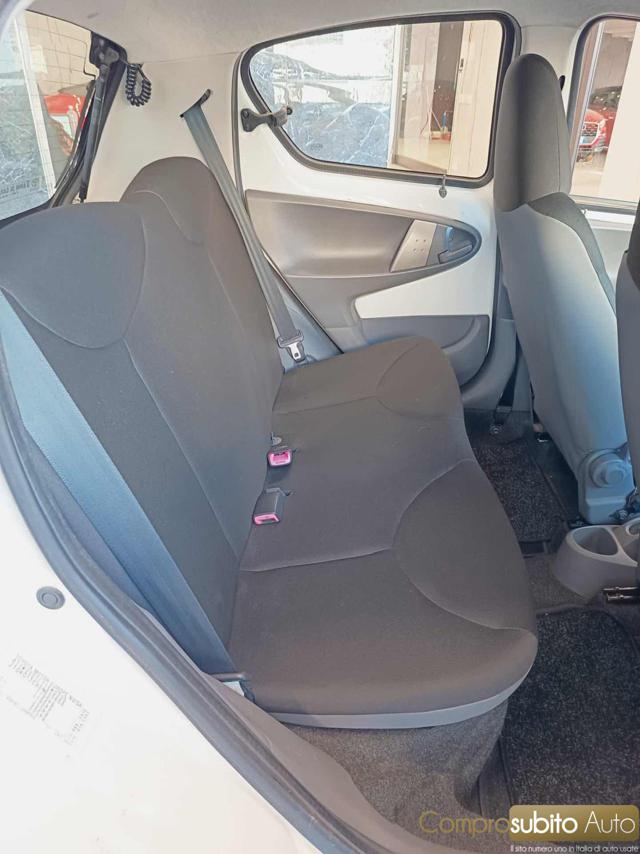 TOYOTA Aygo usata, con Fendinebbia