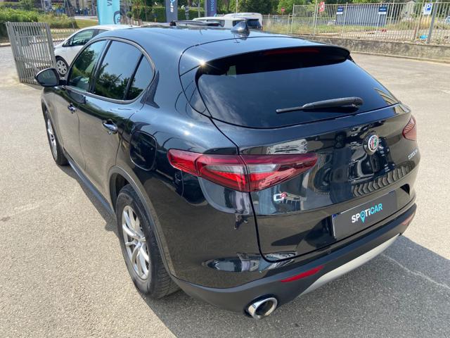 ALFA ROMEO Stelvio usata, con Sensori di parcheggio posteriori