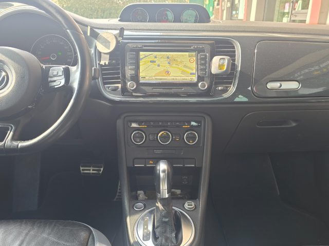 VOLKSWAGEN Maggiolino usata, con USB