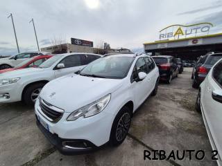 PEUGEOT 2008 usata, con Airbag