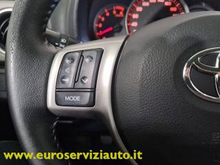 TOYOTA Yaris usata 20