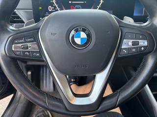 BMW 320 usata, con Park Distance Control