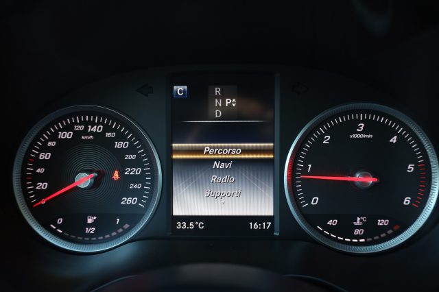 MERCEDES-BENZ C 220 usata, con Sospensioni sportive