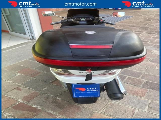 SUZUKI Burgman AN 400 usata 10