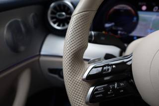 MERCEDES-BENZ E 220 usata, con Isofix