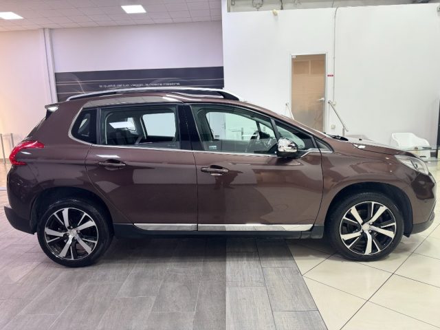 PEUGEOT 2008 usata, con Alzacristalli elettrici