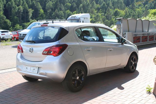 OPEL Corsa usata, con Boardcomputer