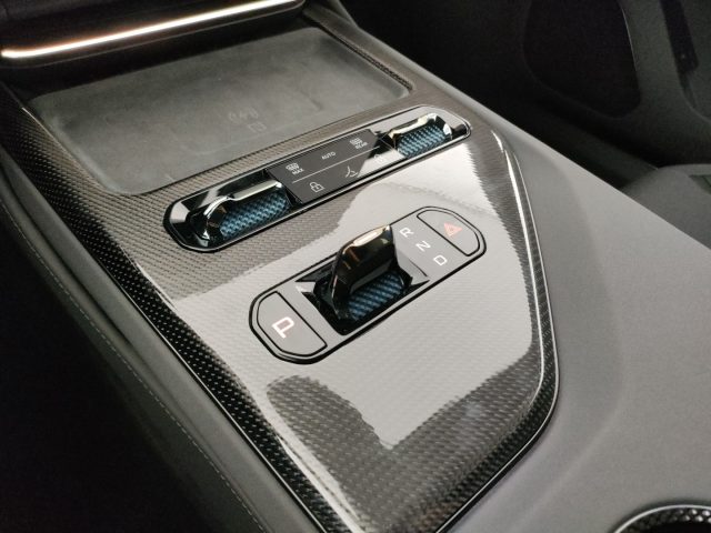 LOTUS Emeya usata, con Gancio traino