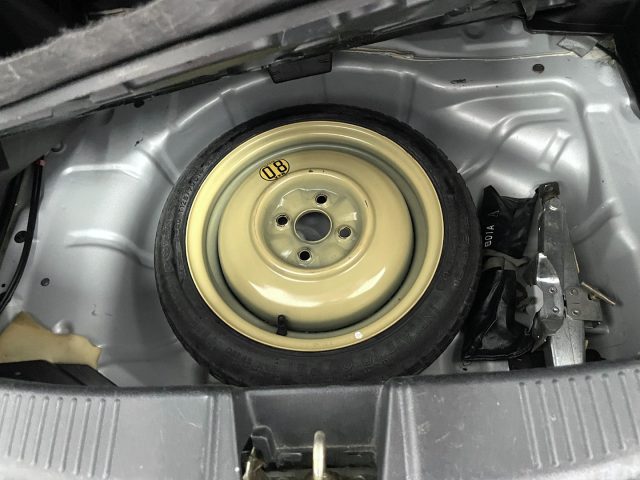 MAZDA 323 usata 8
