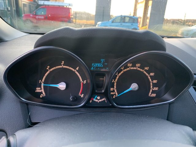 FORD Fiesta usata, con Servosterzo