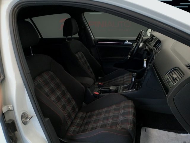 VOLKSWAGEN Golf GTI usata 16