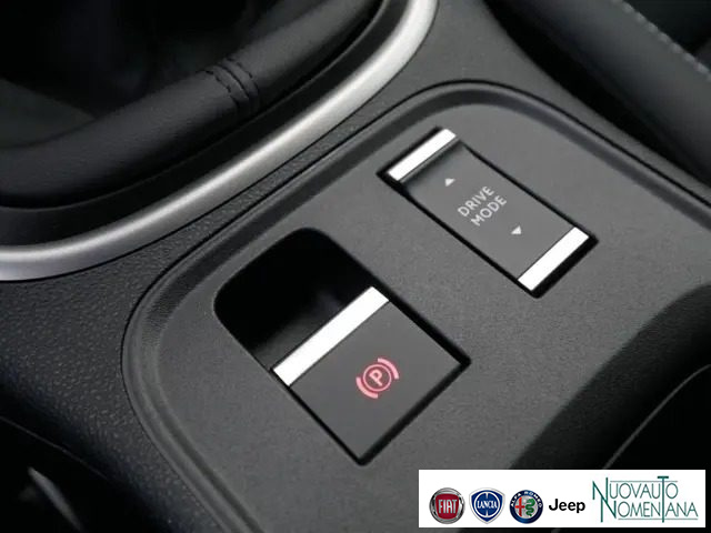 JEEP Avenger usata, con Sensori di parcheggio posteriori