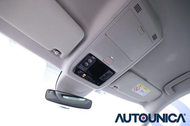 SKODA Octavia usata, con Luci diurne