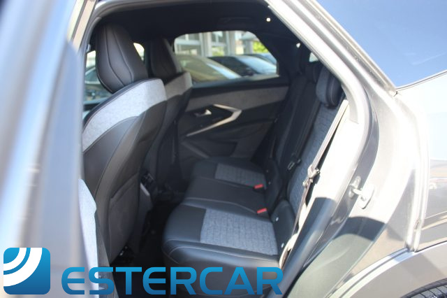PEUGEOT 3008 usata, con Volante in pelle