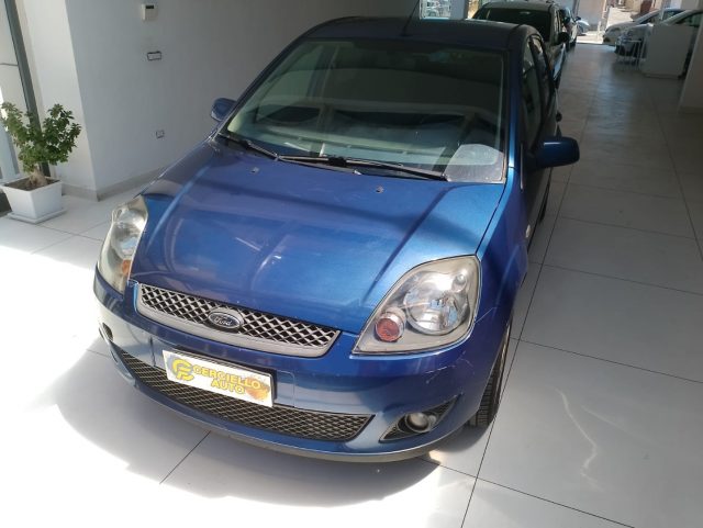 FORD Fiesta usata, con Airbag