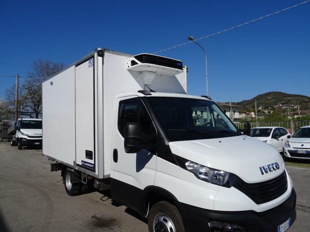 IVECO Daily usata, con Alzacristalli elettrici