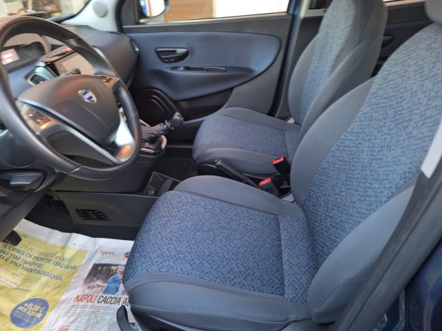 LANCIA Ypsilon usata, con Chiusura centralizzata