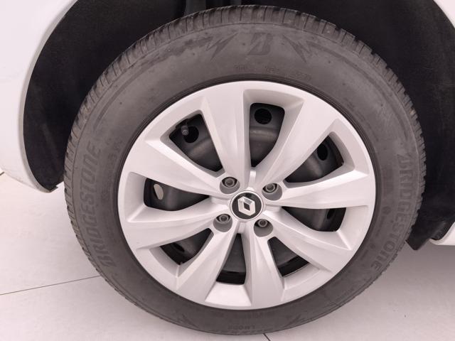 RENAULT Clio usata, con Bluetooth