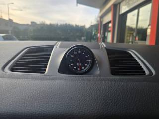 PORSCHE Cayenne usata, con Sensore di luce