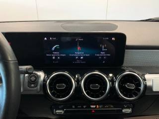 MERCEDES-BENZ GLB 180 usata, con Sistema di navigazione