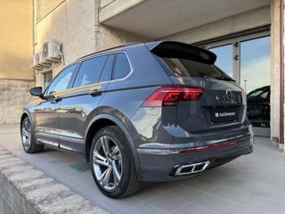 VOLKSWAGEN Tiguan usata, con Boardcomputer