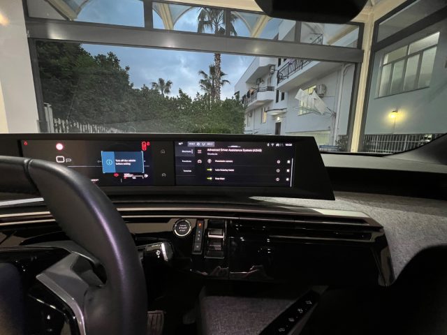 PEUGEOT 3008 usata, con Apple CarPlay