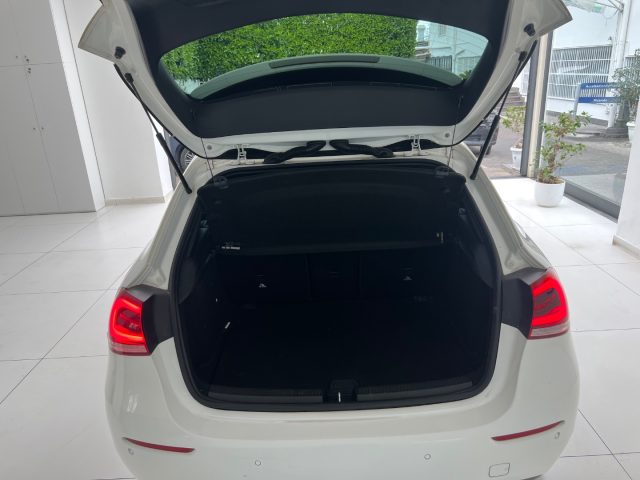 MERCEDES-BENZ A 180 usata, con Sistema di navigazione