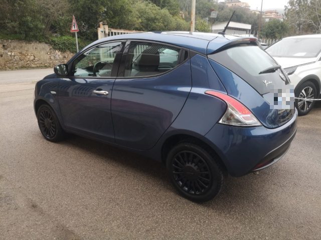 LANCIA Ypsilon usata, con Airbag