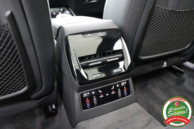 AUDI A6 usata, con Park Distance Control