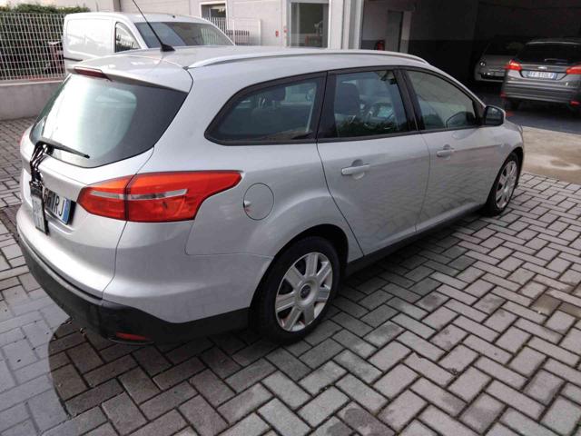 FORD Focus usata, con Alzacristalli elettrici