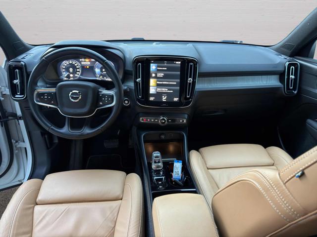 VOLVO XC40 usata, con Climatizzatore