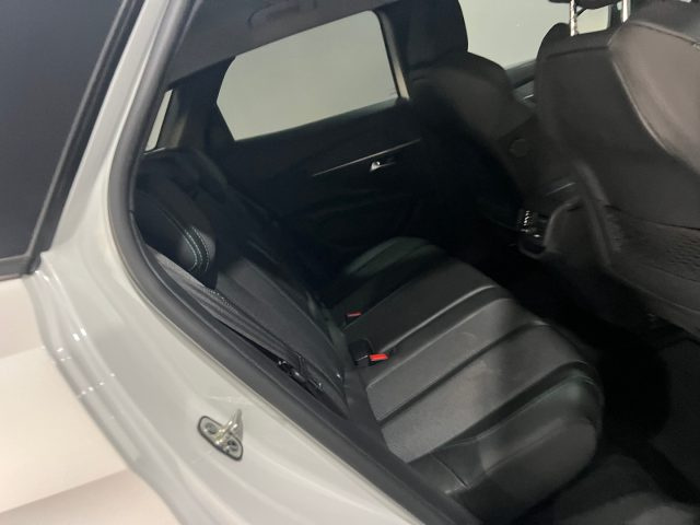 PEUGEOT 3008 usata, con Climatizzatore