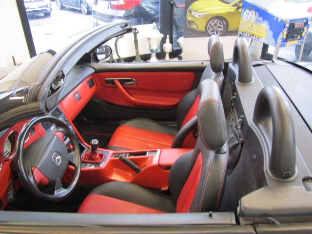 MERCEDES-BENZ SLK 200 usata, con Airbag Passeggero