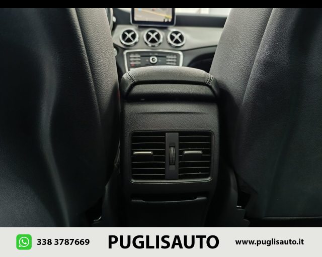 MERCEDES-BENZ GLA 220 usata 23