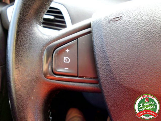 RENAULT Scenic usata, con MP3