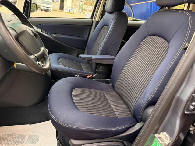 LANCIA MUSA usata, con Autoradio